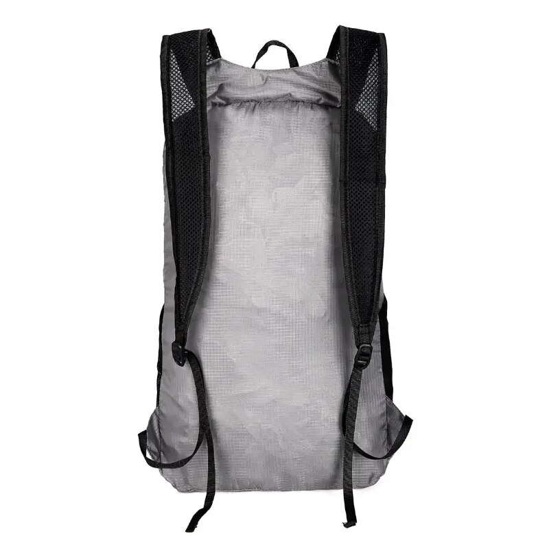 Outdoor Hiking Bag 20L Lightwe - Foldable Backpack Small のレビューと価格