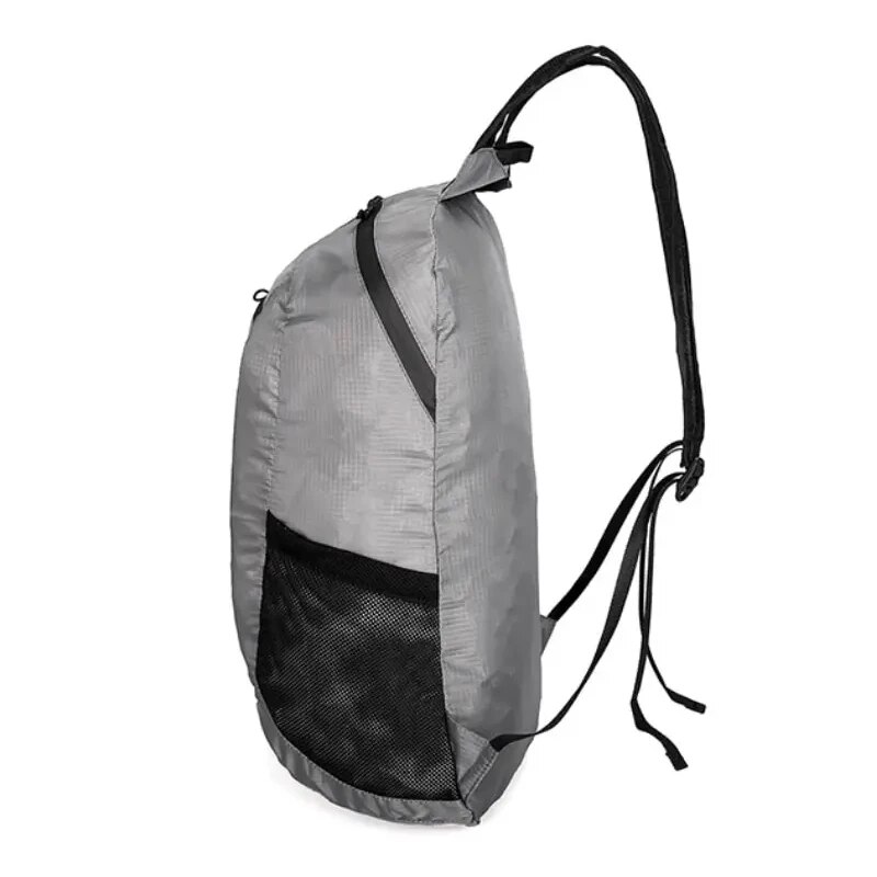 Outdoor Hiking Bag 20L Lightwe - Foldable Backpack Small のレビューと価格